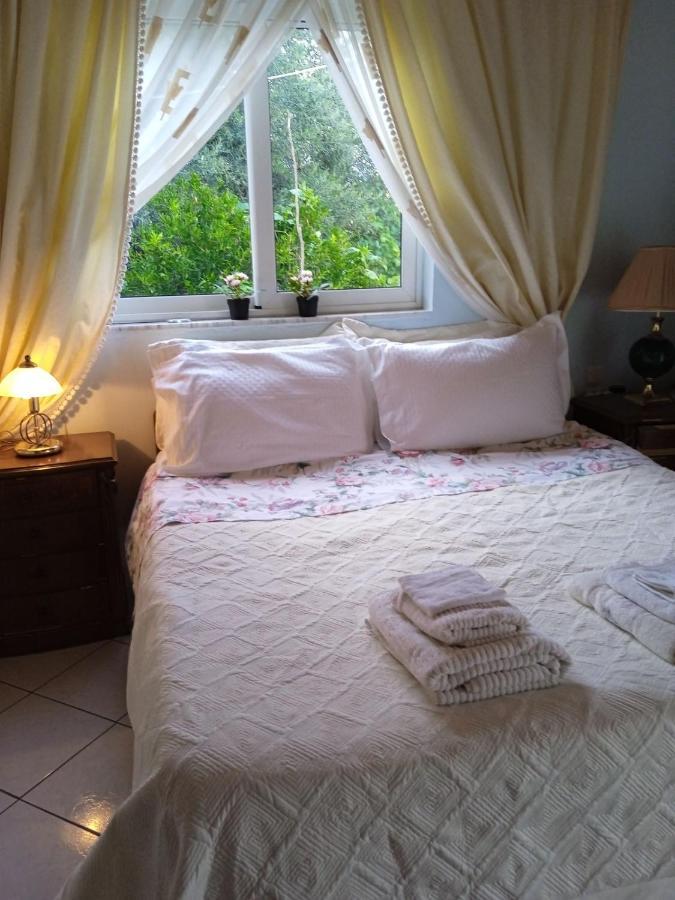Гостевой дом Rosemary House Саранда Экстерьер фото